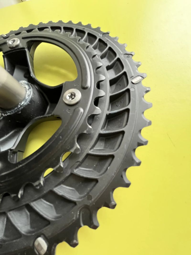 Komponenty ze sady Shimano r7000