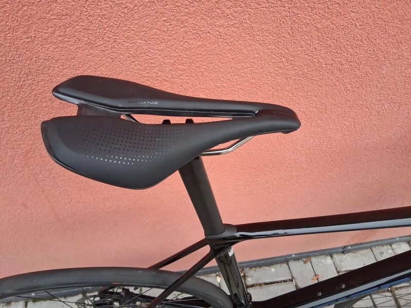 Giant TCR Advanced 2 velikost XL