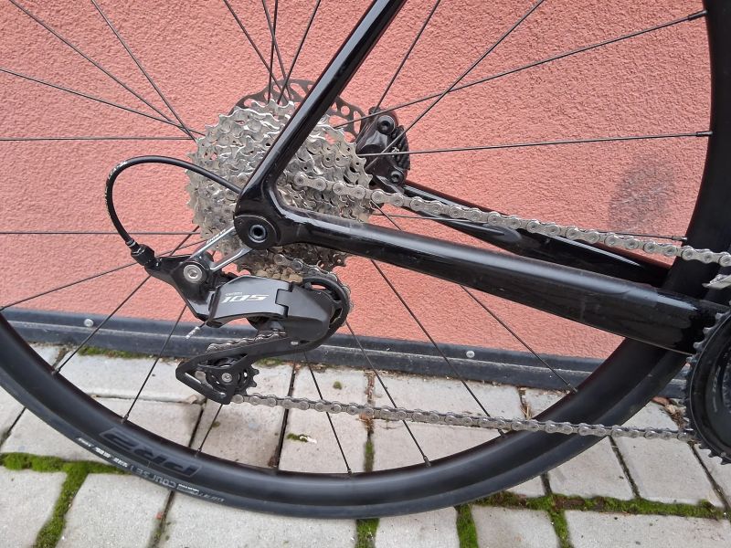 Giant TCR Advanced 2 velikost XL