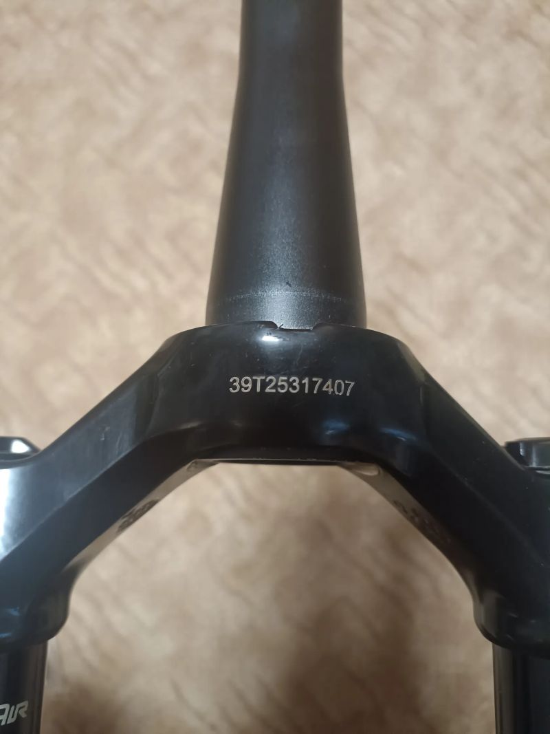 ROCK SHOX Lyrik BOOST 29“, 160 mm