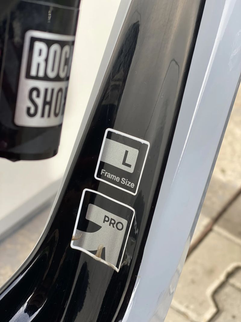 Nabízím Sjezdové kolo GT Fury 