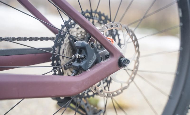  2022 CANYON LUX TRAIL CF6