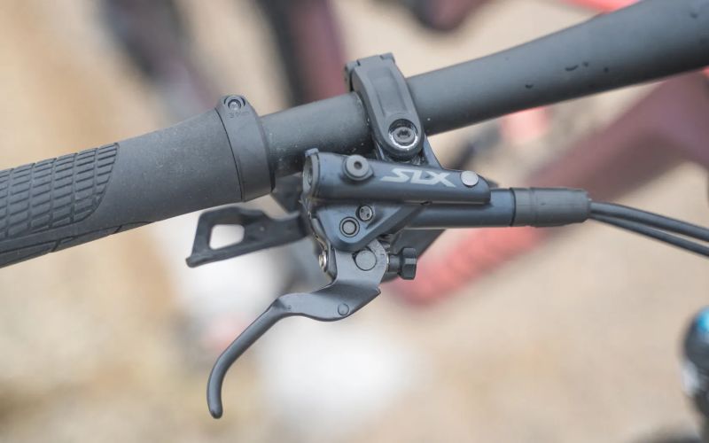  2022 CANYON LUX TRAIL CF6