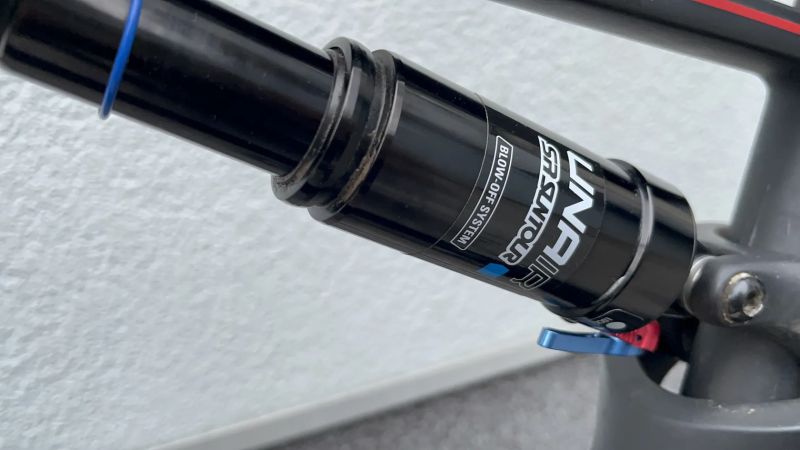 Horské Celoodpružene karbonové kolo 29” , L