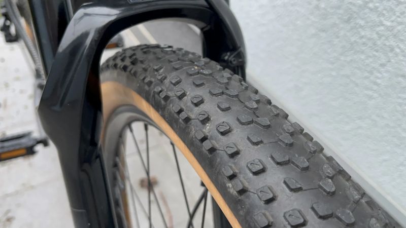 Horské Celoodpružene karbonové kolo 29” , L