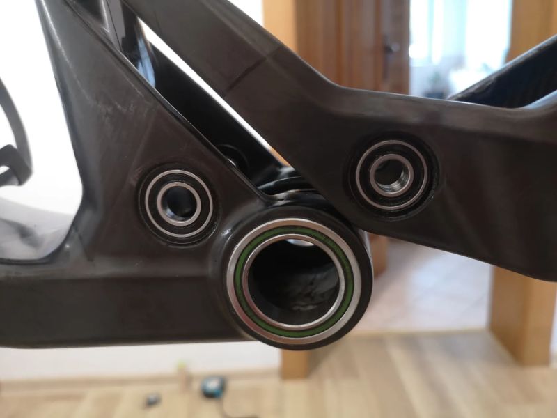 Rámová sada Stoll M2 World Cup plus vidlice SID Ultimate