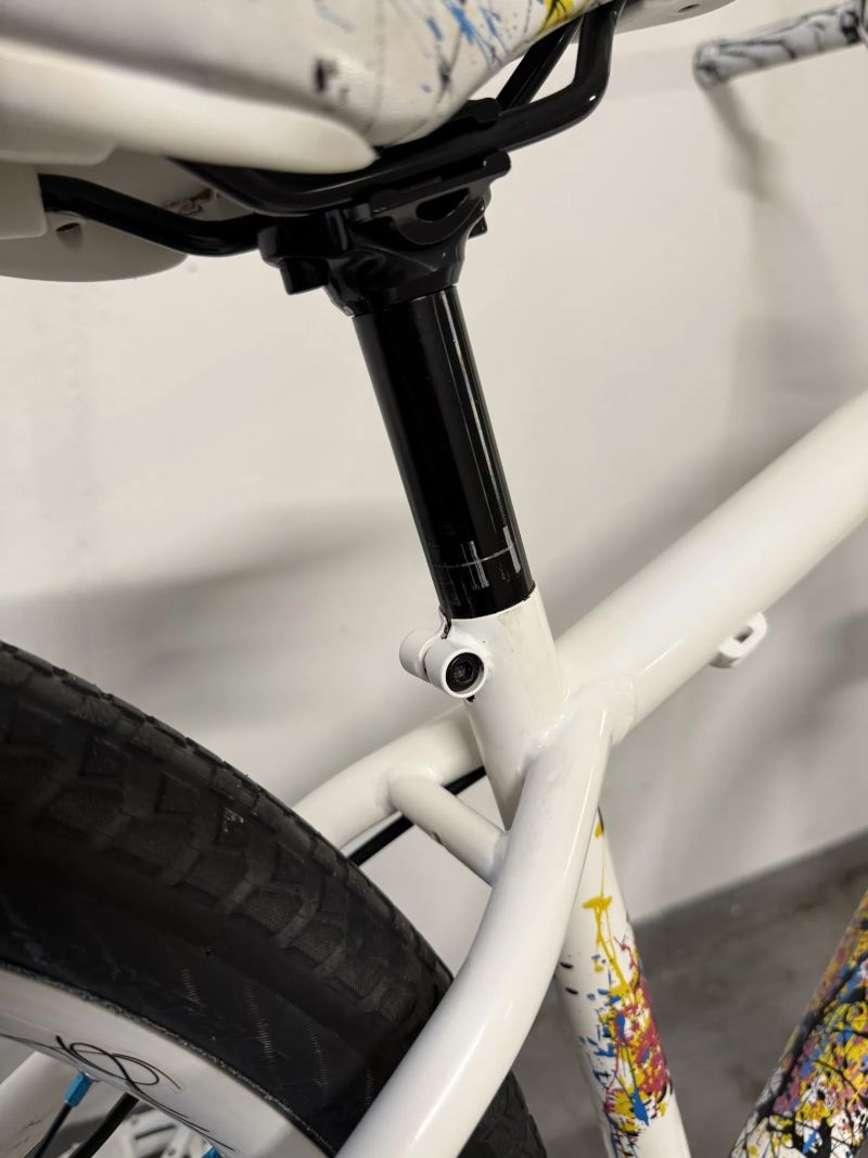 Dirt jump kolo Specialized P1