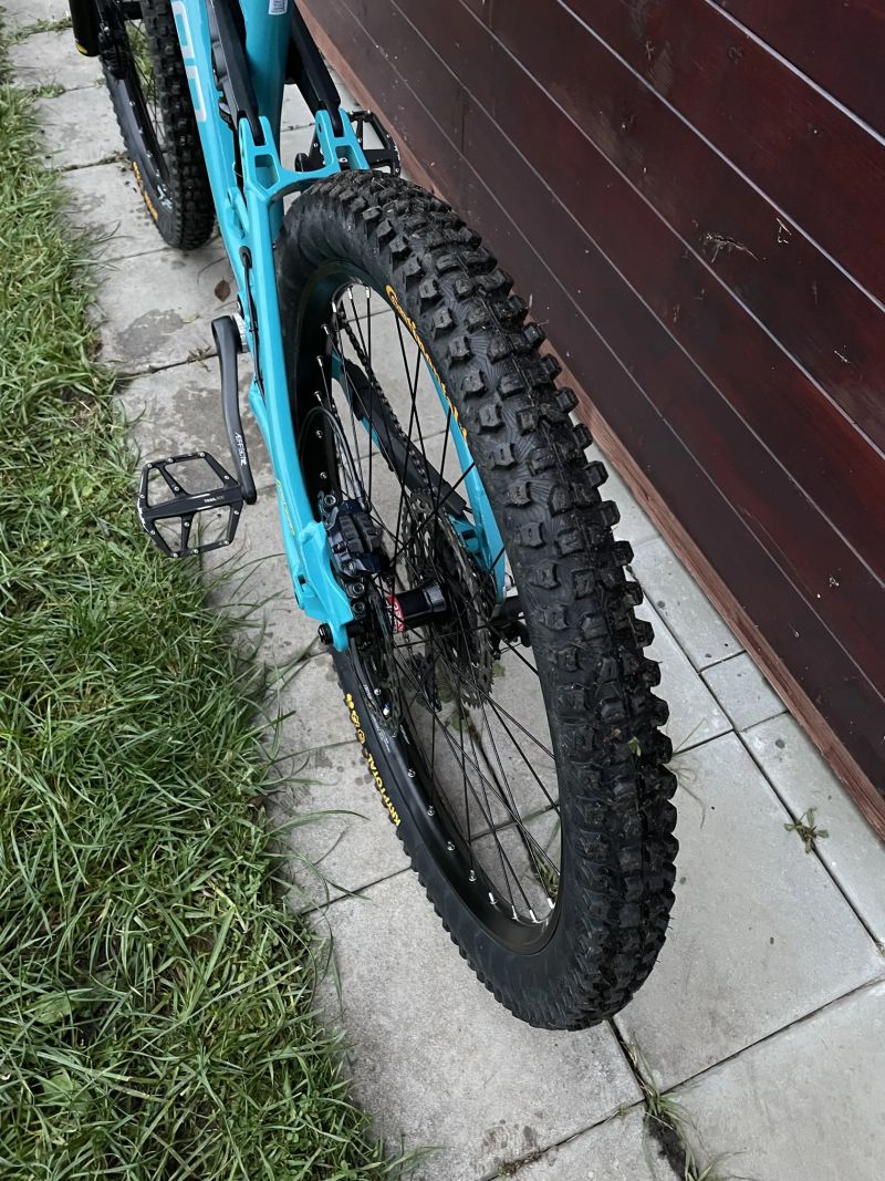 Qayron Carma mk2 en 3f