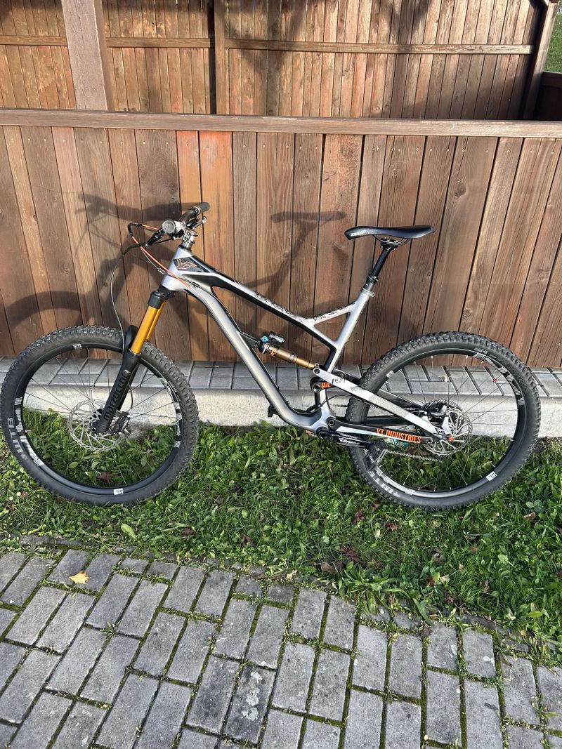 YT Industries Jeffsy pro race