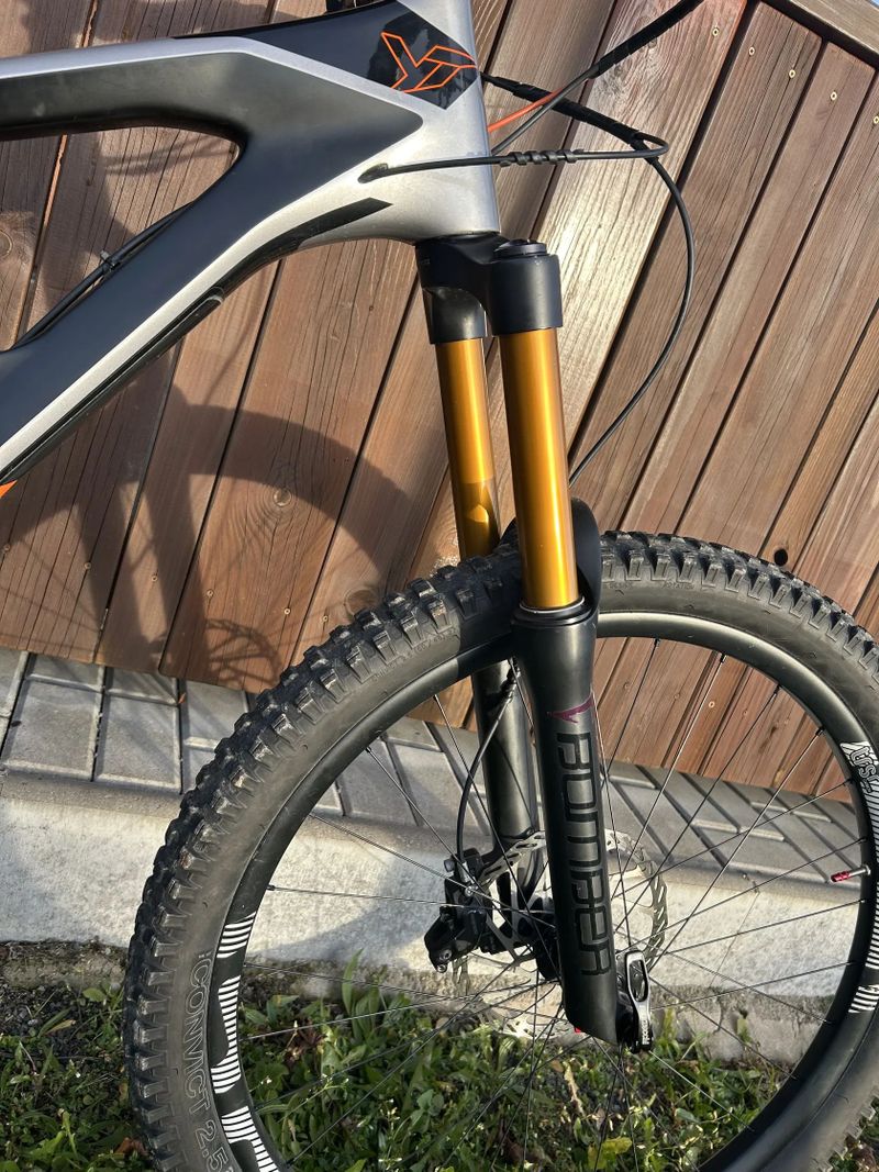 YT Industries Jeffsy pro race