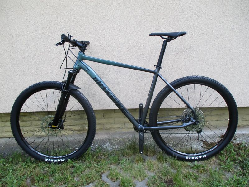 Nové 29" kolo Maxbike M909 21", Shimano SLX/Deore1x12, vzduch. vidlice Suntour Raidon, pevné osy