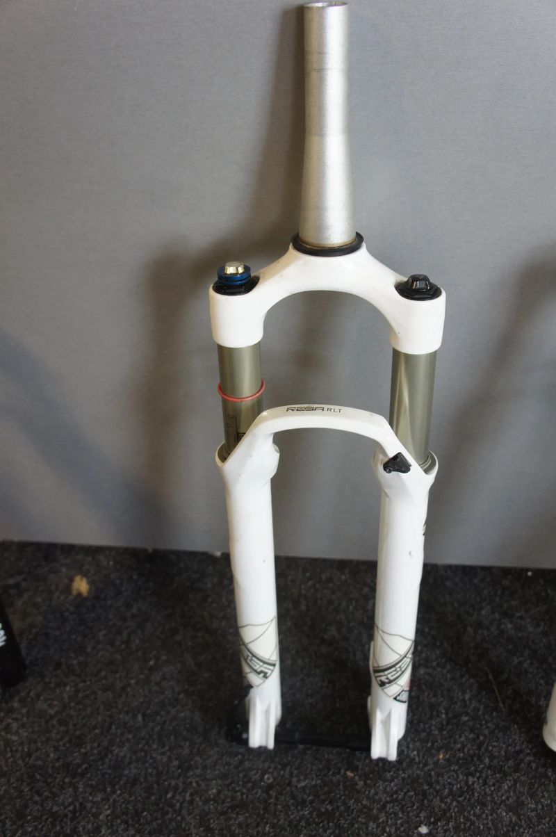 Rock Shox Reba RLT 29"