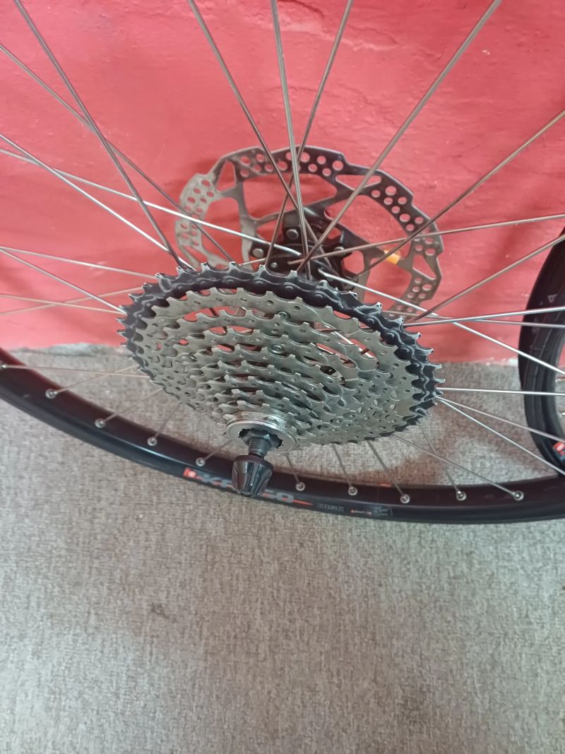 Řadící páčka Shimano Deore 10s a 11s