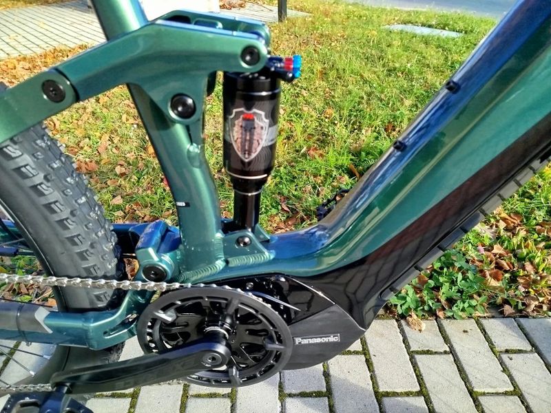 eMTB Leader Fox AYRA Nové, nejeté