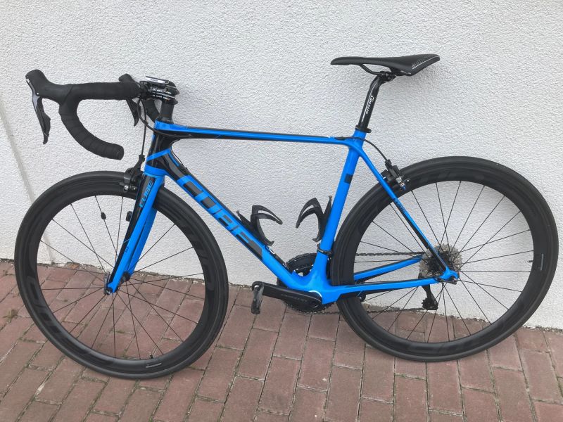 TOP Cube Agree Carbon, 56 cm, Ultegra DI2 12 speed včetně pedálů, DT Swiss 350 FFWD carbon galusky