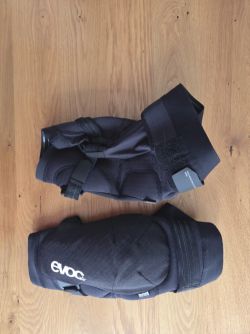 Evoc Chrániče kolen - Flex Enduro - Black - Velikost XL