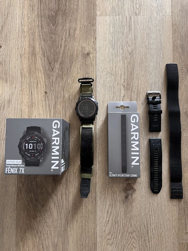 Garmin Fenix 7x sapphire solar titanium Carbon 51 mm 