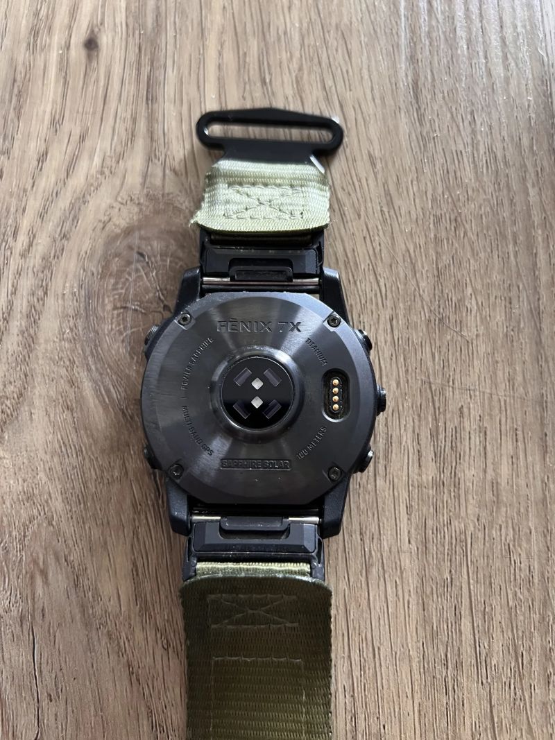 Garmin Fenix 7x sapphire solar titanium Carbon 51 mm 