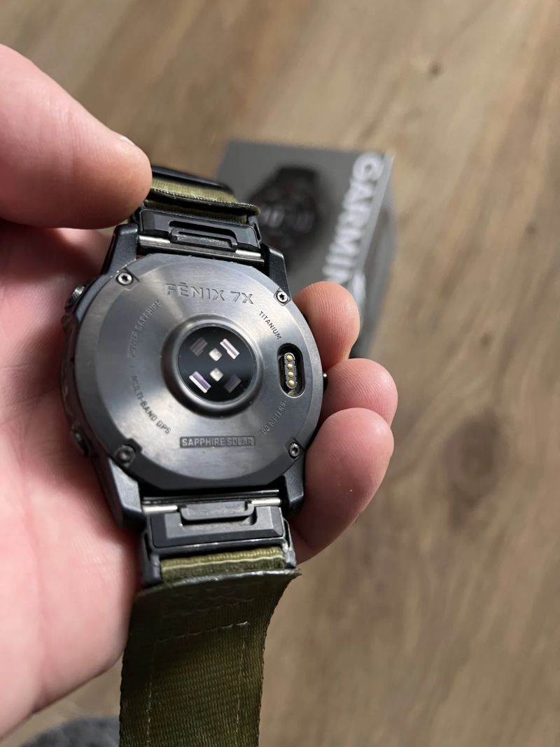 Garmin Fenix 7x sapphire solar titanium Carbon 51 mm 