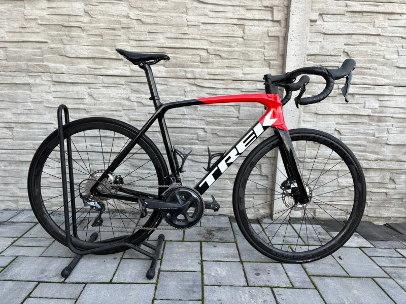Trek Emonda sl6 PRO - karbonová kola bontrager