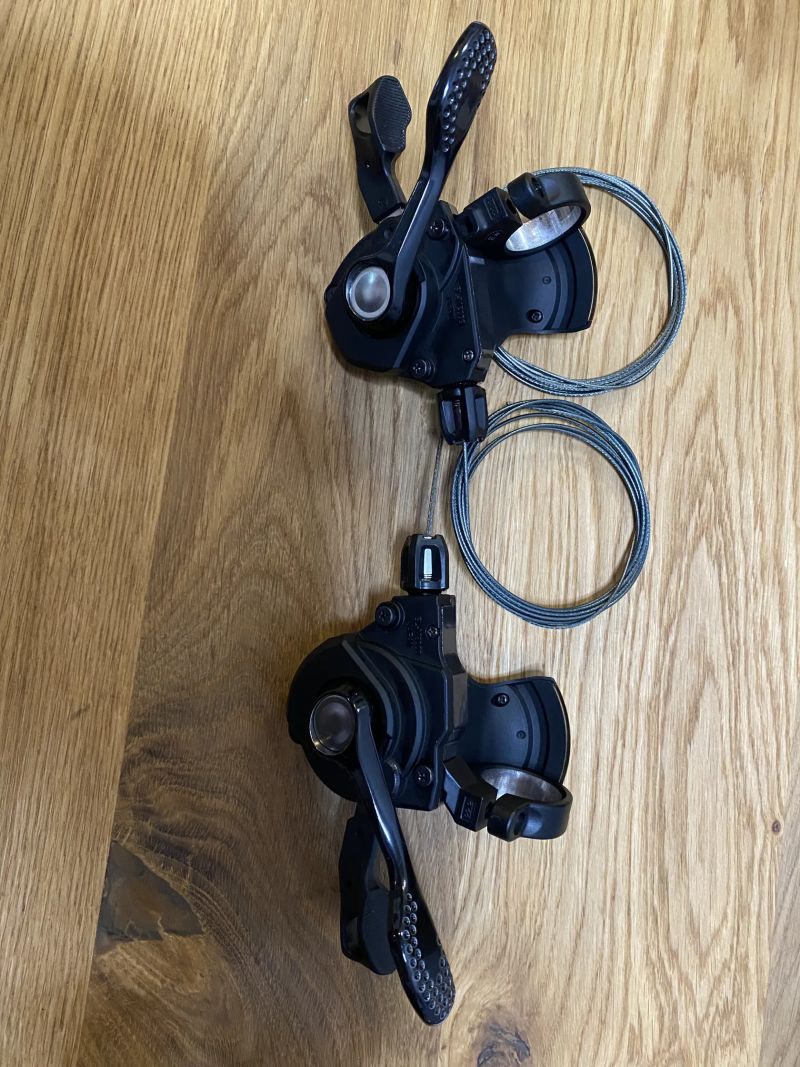 Shimano řazení XT SLM8000 2x11, objímka, levá + pravá