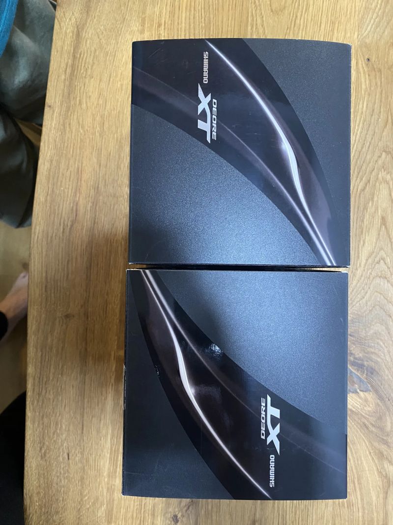 Shimano řazení XT SLM8000 2x11, objímka, levá + pravá