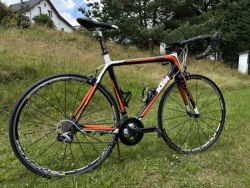 KTM Strada 6000 carbon vel. 57