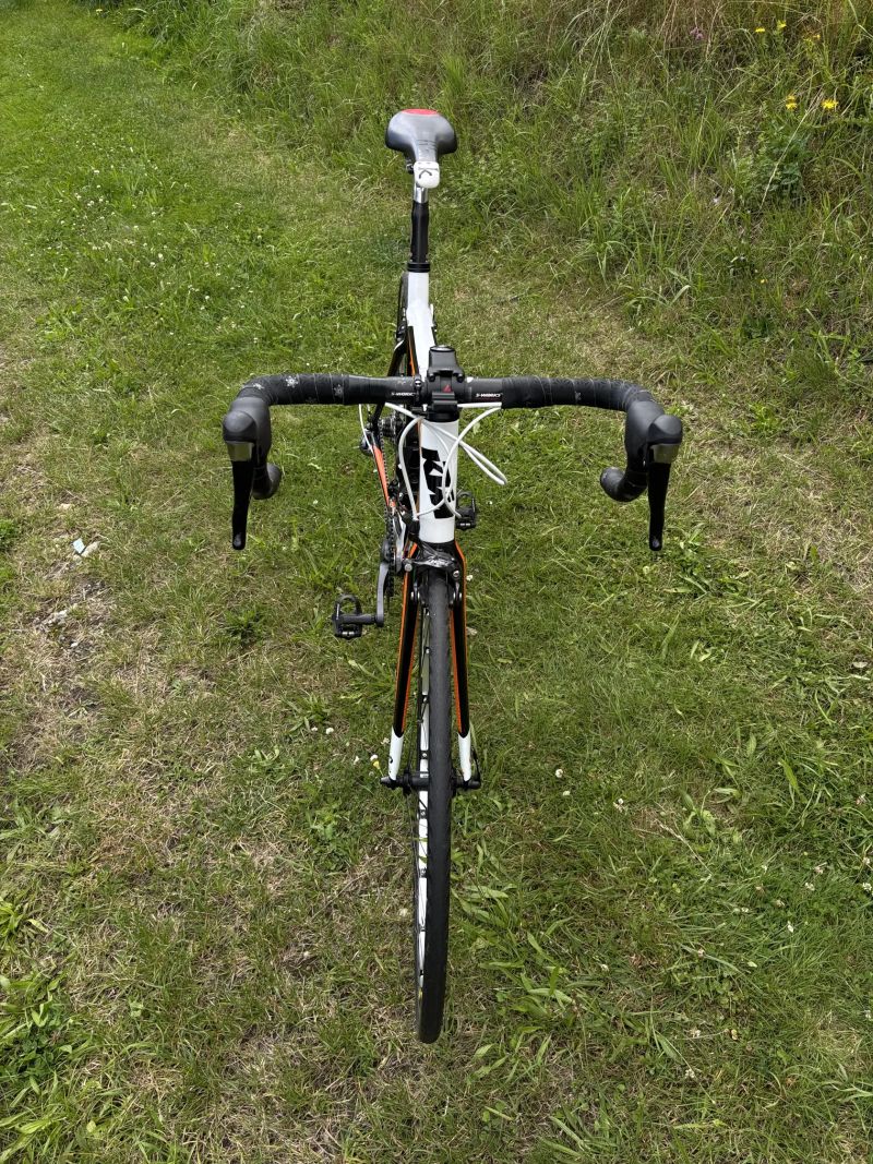 KTM Strada 6000 carbon vel. 57