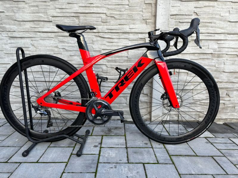 Trek Madone sl6 disc
