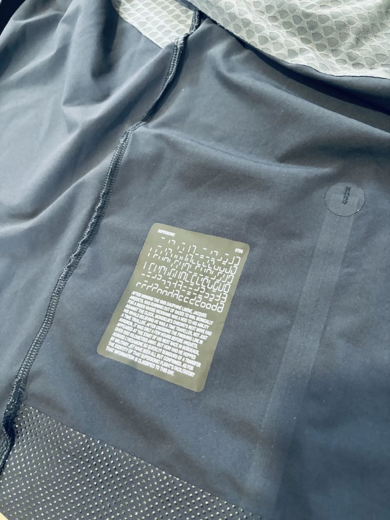 Silničářský dres od špičky v oboru- Rapha Pro Team