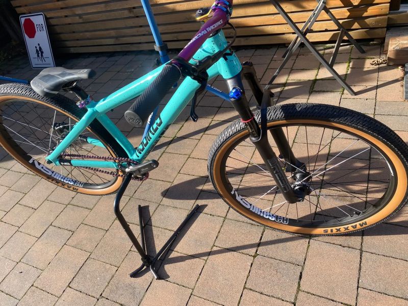 NS Bikes Decade V2 dirt.pumtrack