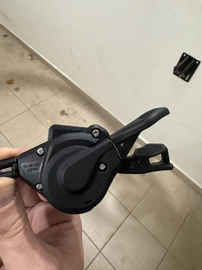 Shimano Deore 12s , SL-M6100, I-specEV