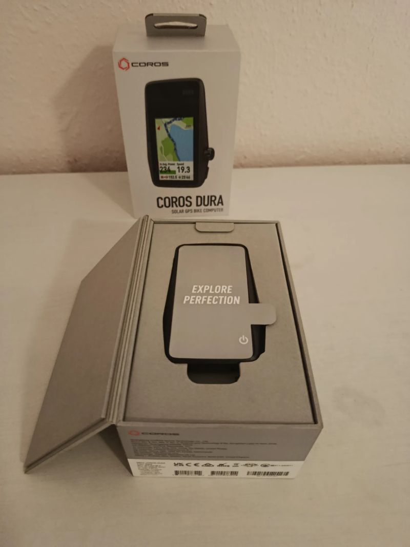 COROS DURA Solar GPS