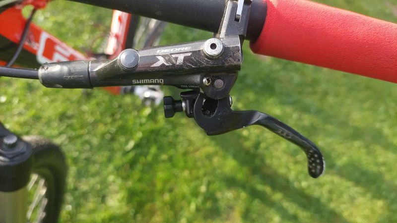 Kolo MTB FELT 26