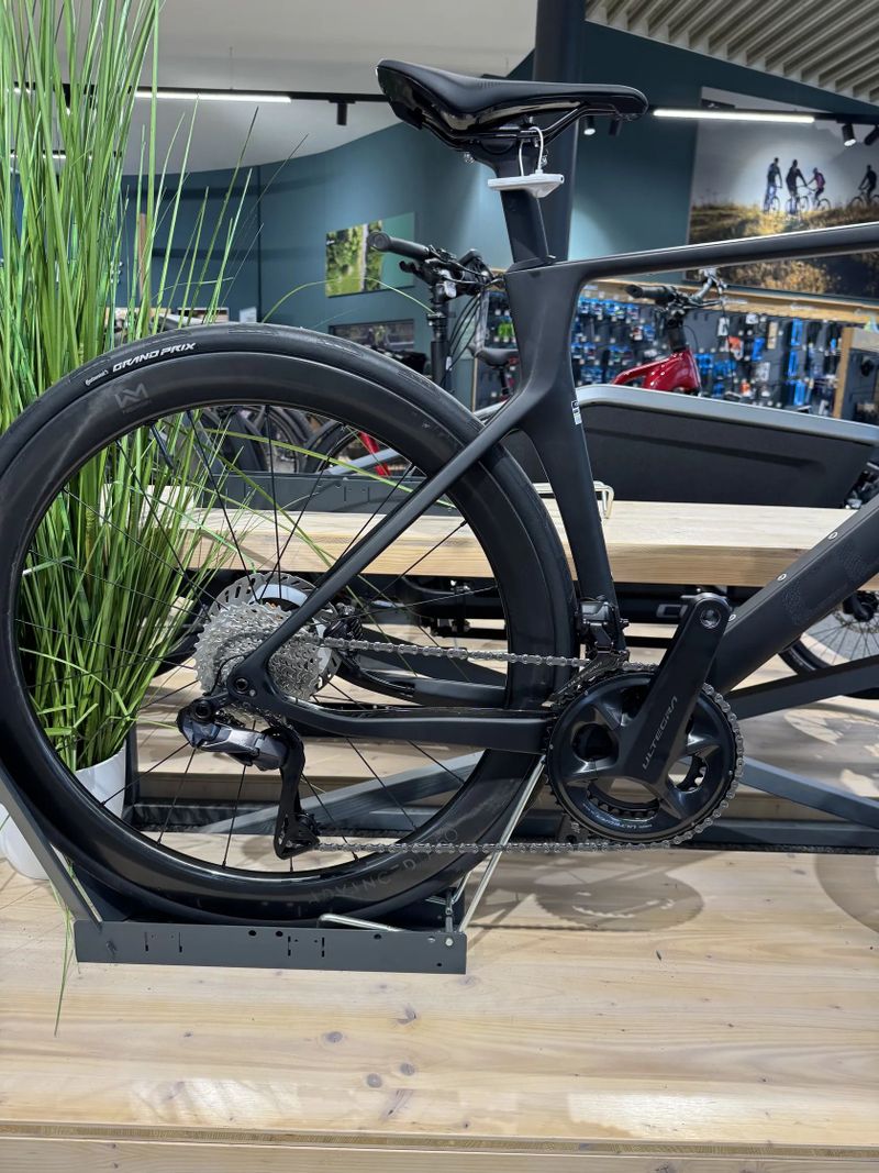 Cube Agree C62 Pro Blackline - 47,50,56,60,62