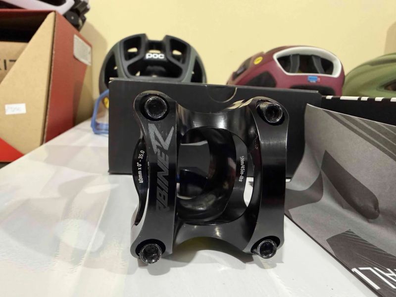 Představec Race Face TURBINE R 40mm nový!