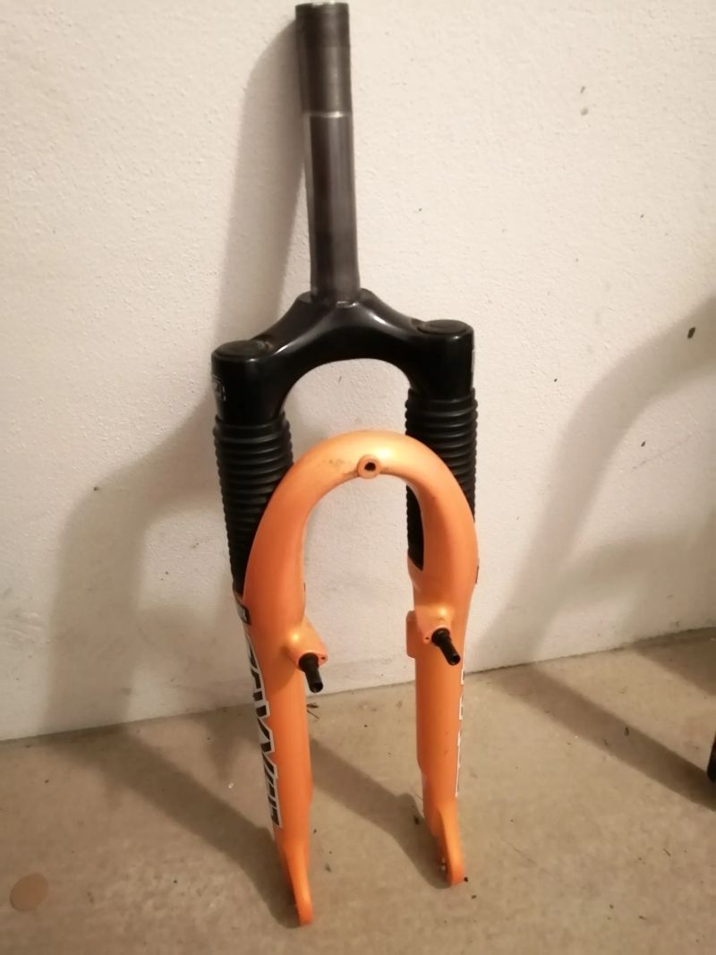 nabízím SR Suntour pro 24" dětské kolo, V brzdy