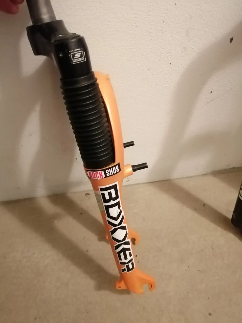 nabízím SR Suntour pro 24" dětské kolo, V brzdy