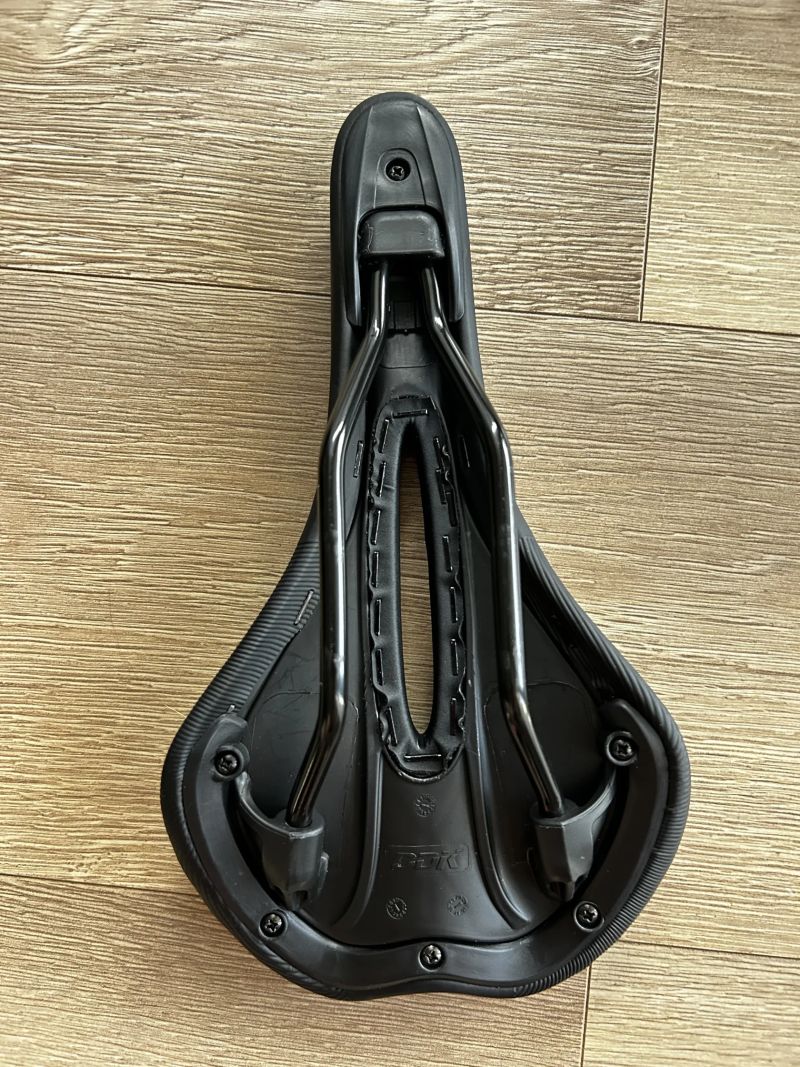 Dámské sedlo Top stav