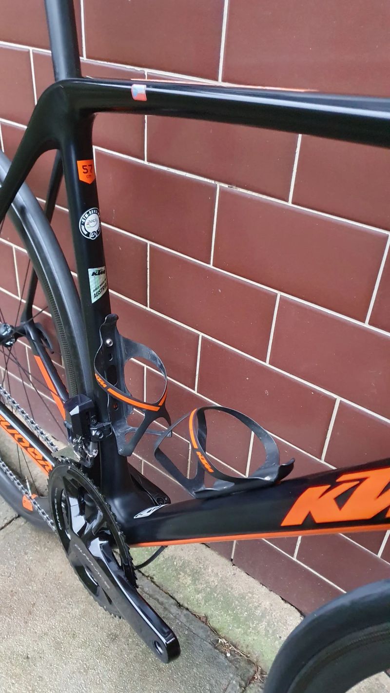 TOP silnička nové díly, KTM revelator Alto Prestige Di2