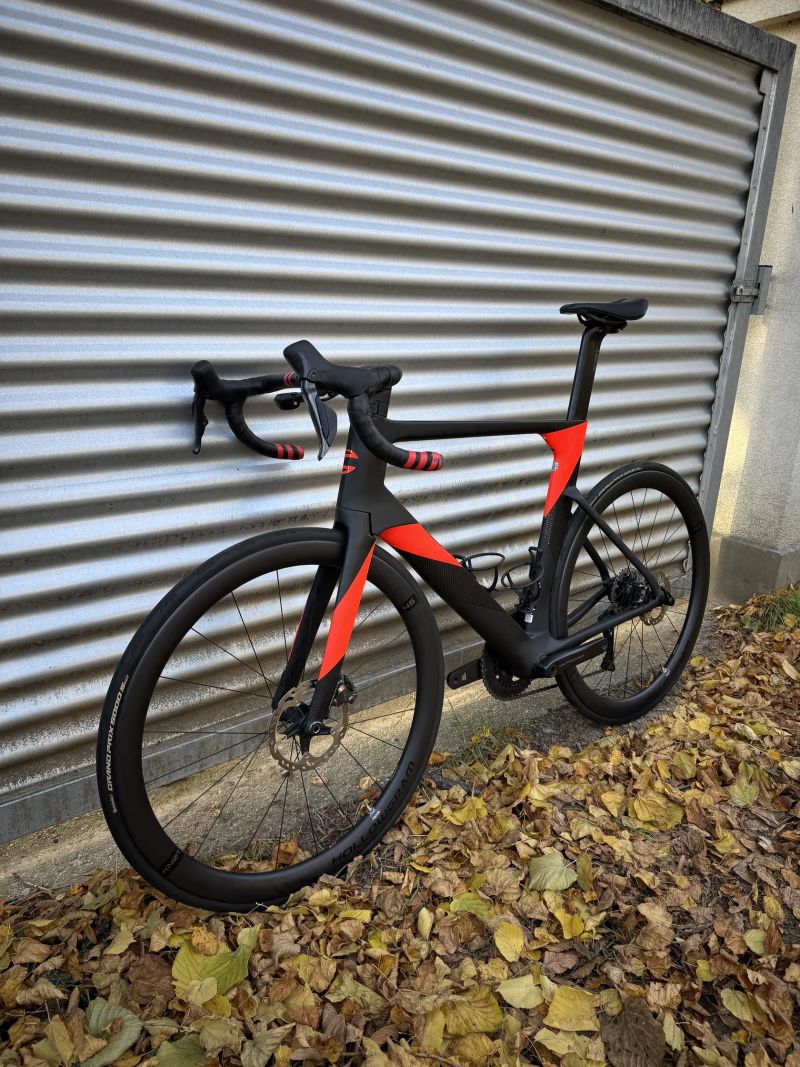 Cannondale SystemSix - Ultegra Di2 2x12, Zánovní stav