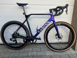 Canyon Inflite CF SL 7 AXS 1x12 + Powermeter 