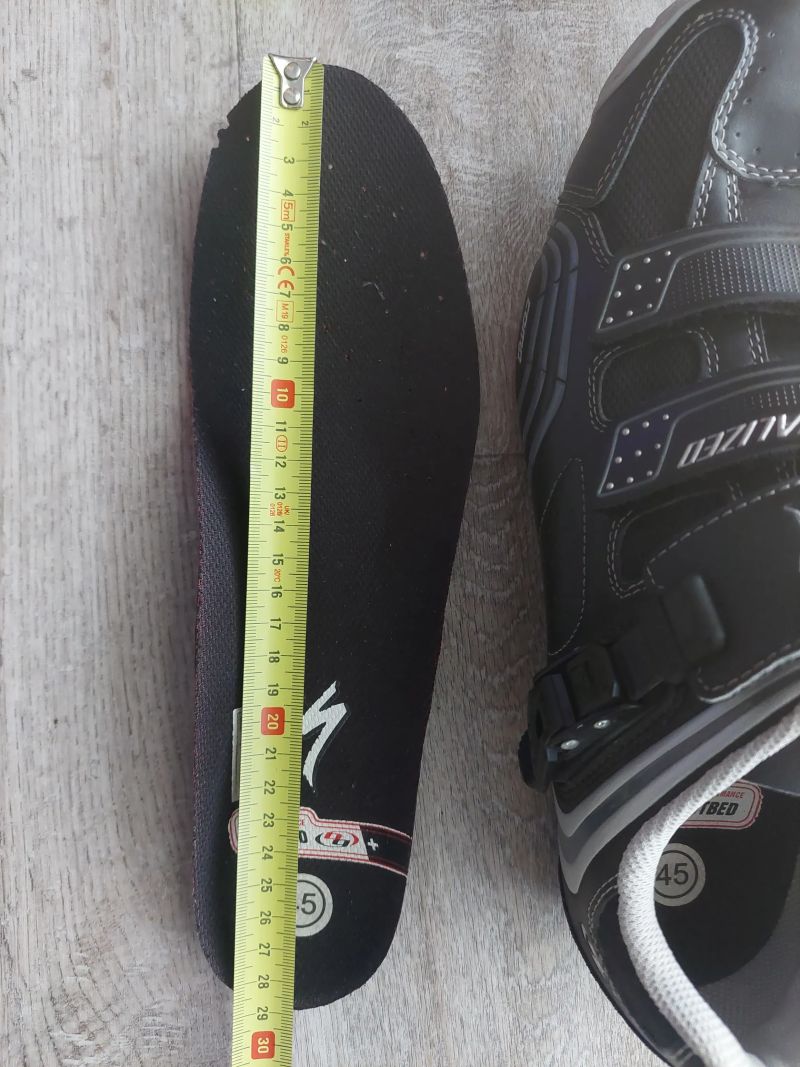 MTB tretry Specialized Comp