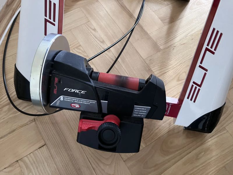 Trenažér Elite Novo Force skoro nejetý