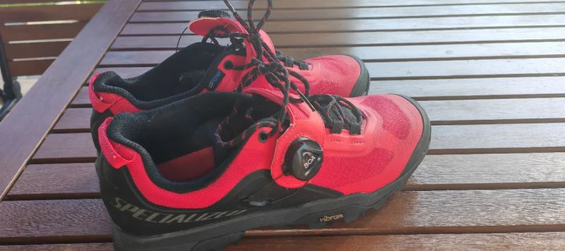 MTB Tretry Specialized Rime 1.0