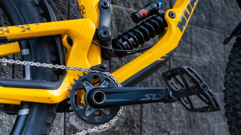 Nukeproof GIGA ELITE velikost M.