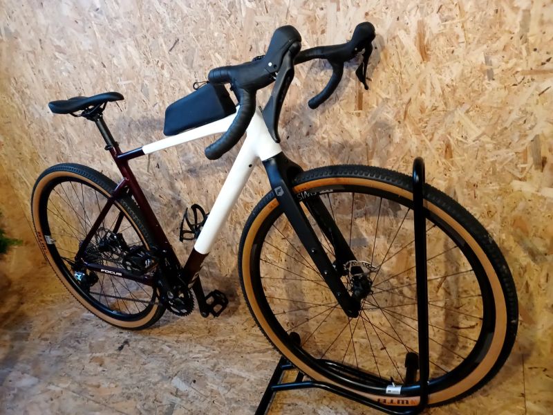 Gravel Focus ATLAS 6.8 velikost rámu M 