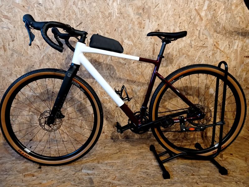 Gravel Focus ATLAS 6.8 velikost rámu M 