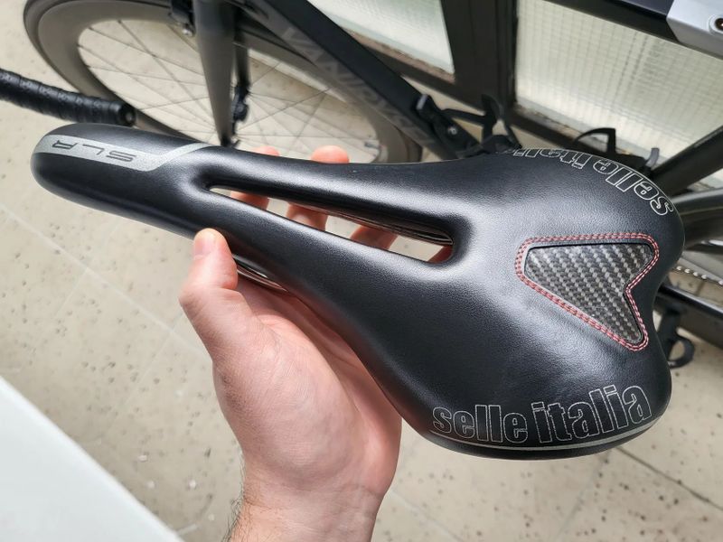 Sedlo Selle Italia SLR Flow Titanium 270×130 mm
