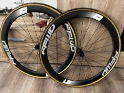 Karbonová galusková kola FFWD Ryot44, DT swiss 240 